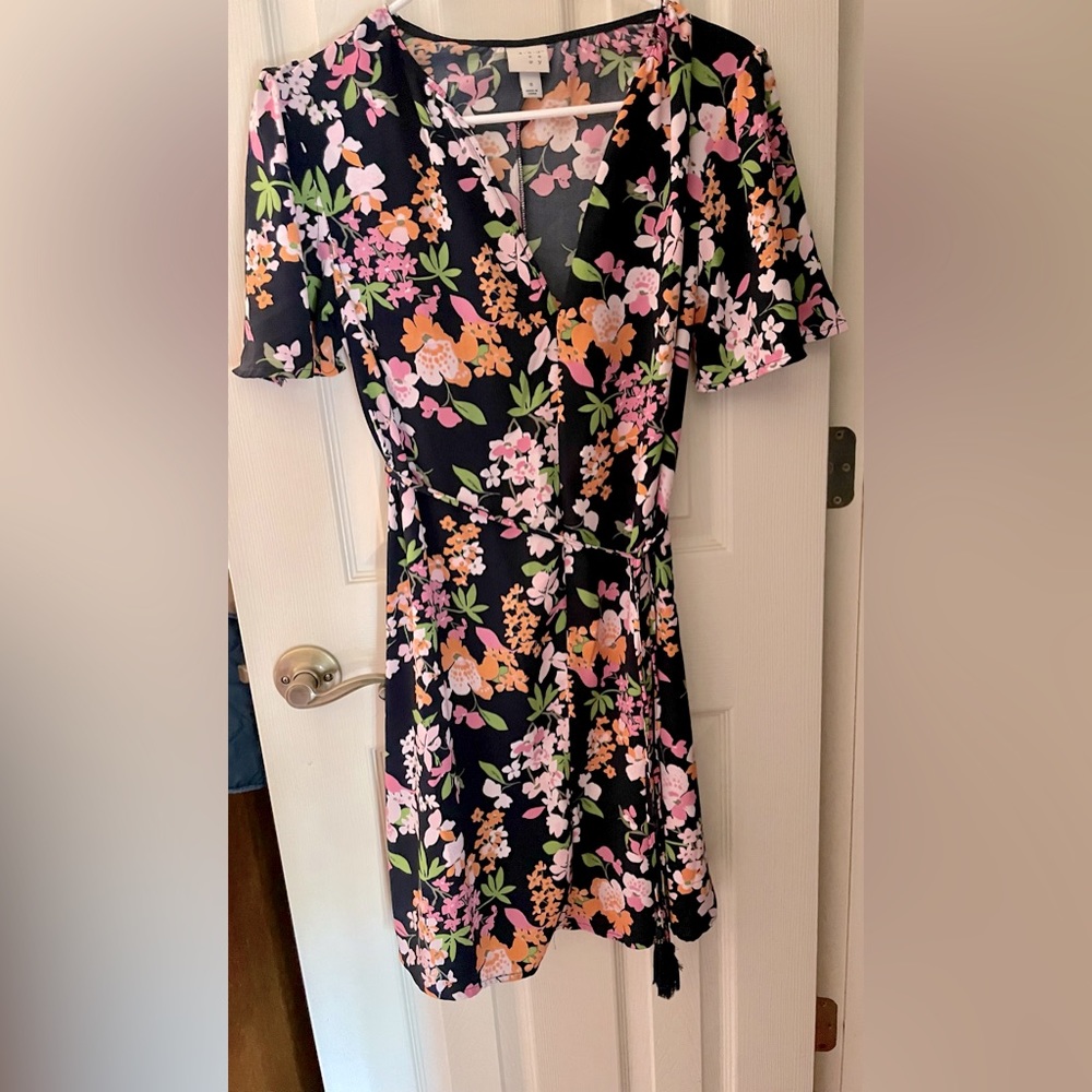 A new day floral tie dress sz small